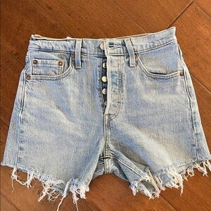 VINTAGE Levi’s 501 | BIG E | Mid Thigh Shorts | Light Wash | Size 25